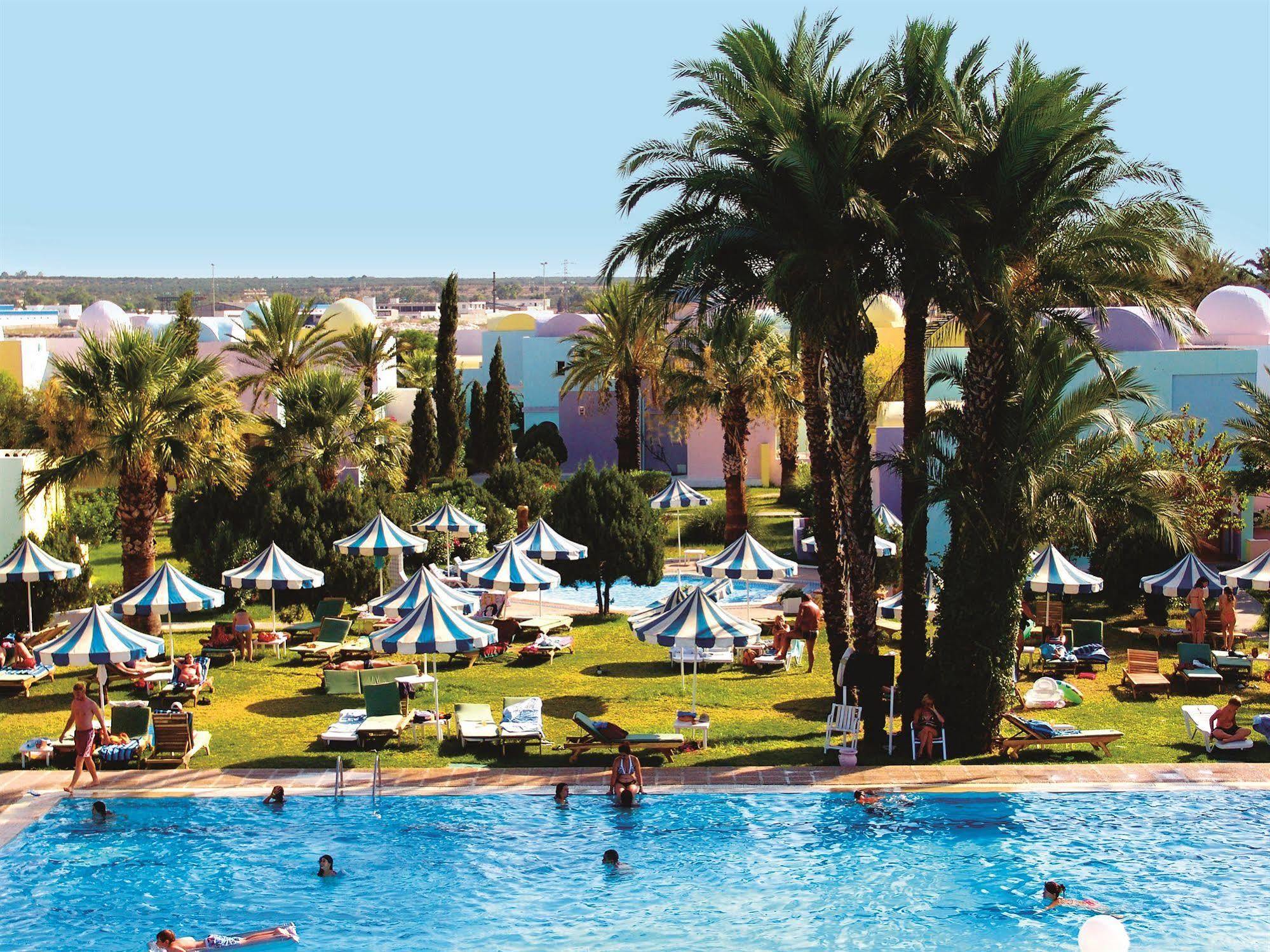 Caribbean World Monastir Hotel Bagian luar foto